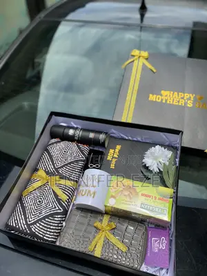 Mothers Day Giftboxes