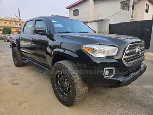 Toyota Tacoma 4dr Double Cab 2016 Black