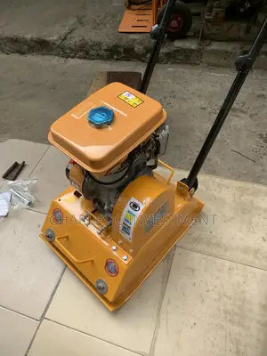 Plate Compactor Machine ,Model C90. 5hp