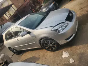 Toyota Corolla 1.4 D Automatic 2004 Silver
