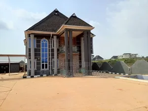 New 5 Bedroom Detatched Hiltop Estate Ikola Command