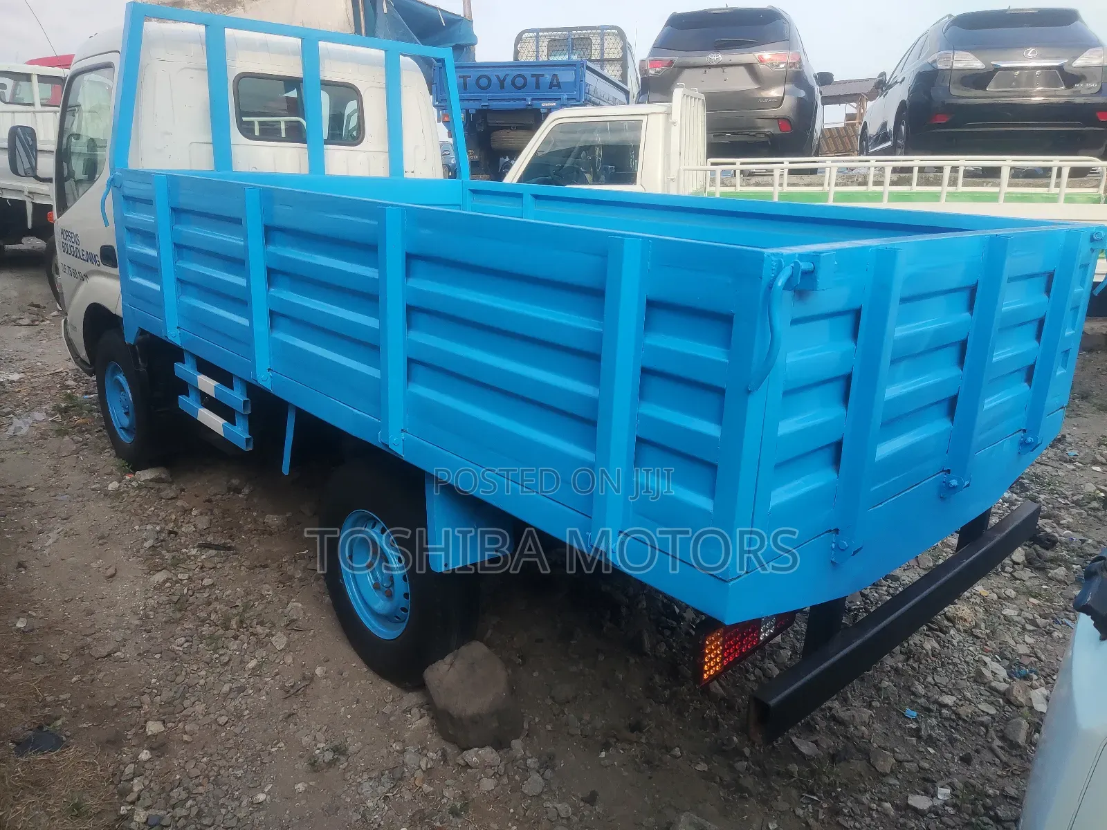 Toyota Dyna 2017 White