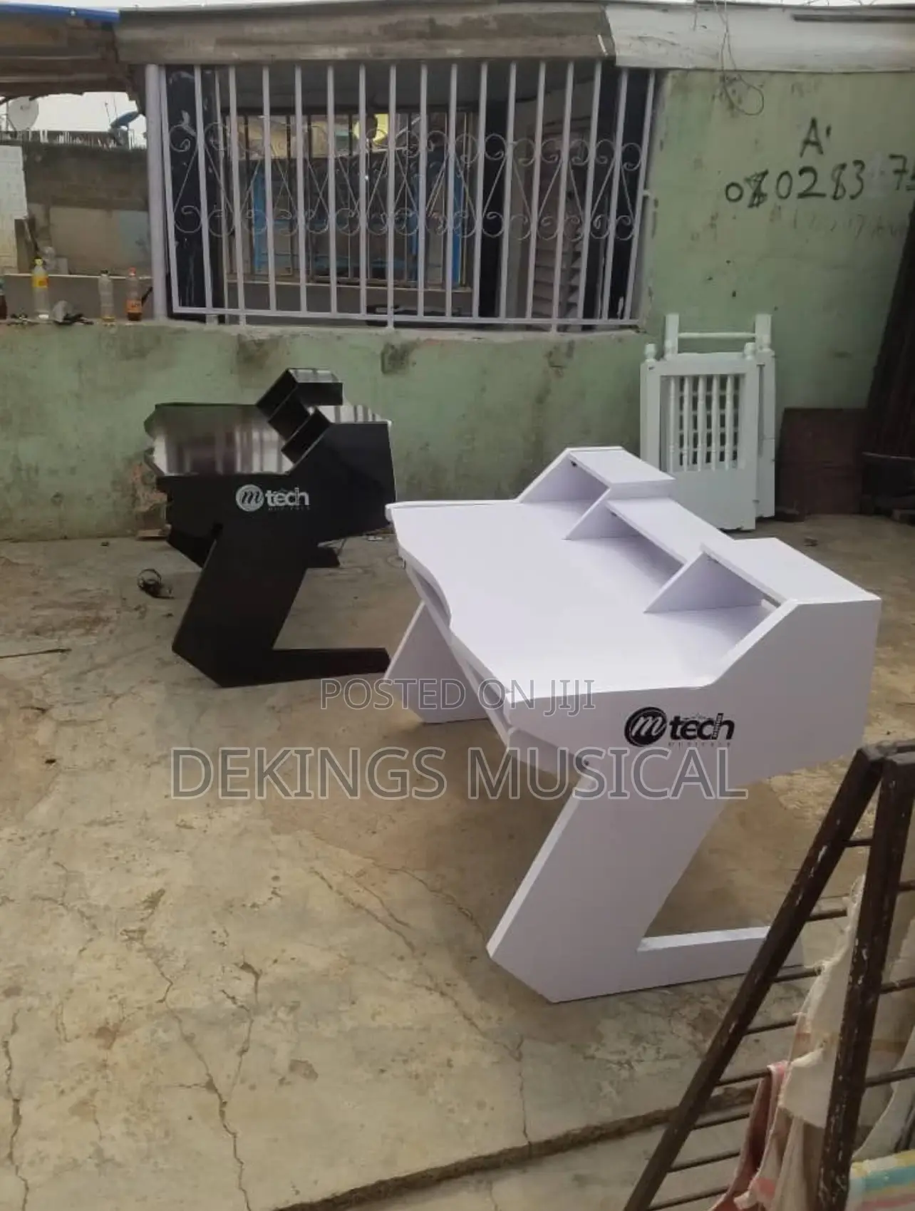Studio Workstation Desk