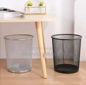 Photo - Black/Silver Metal Mesh Paper Trash Can