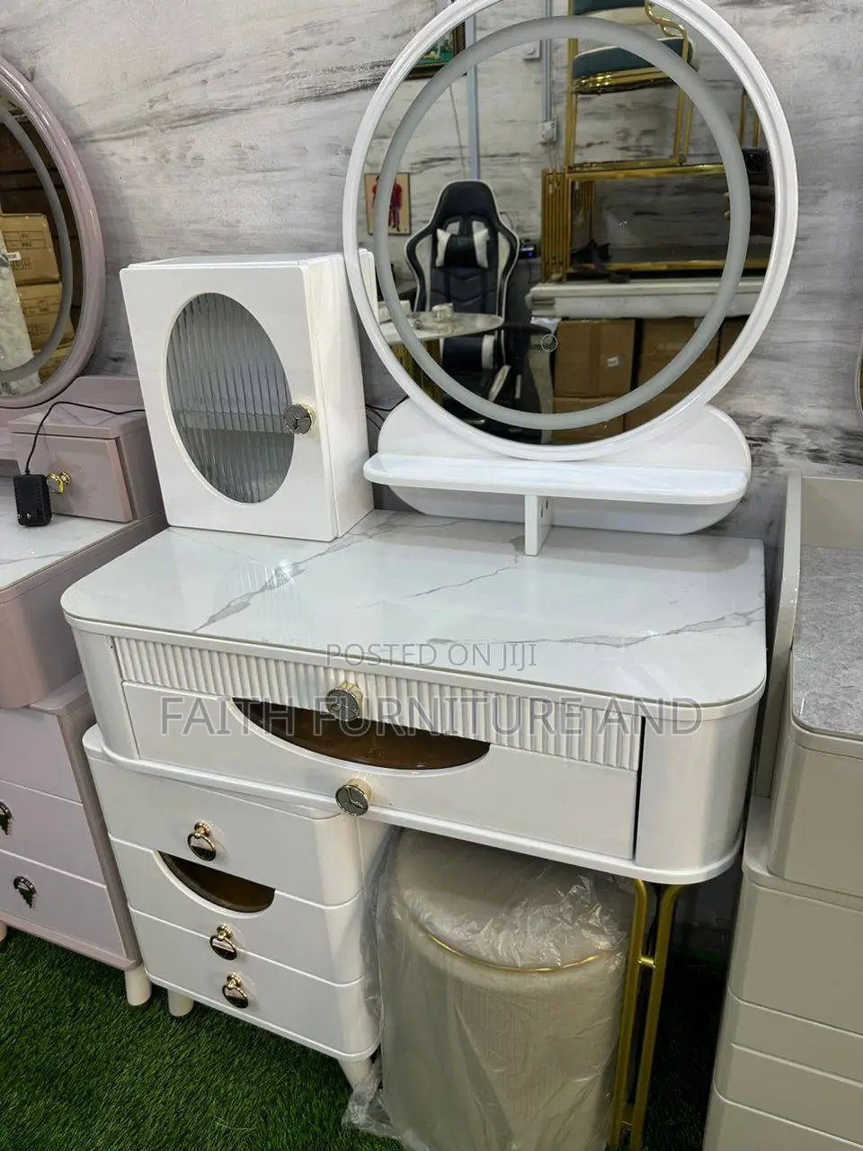 Dressing Mirror Set