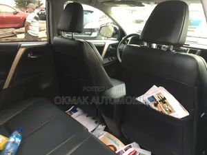 Toyota RAV4 Limited 4dr SUV (2.5L 4cyl 6A) 2015 Silver