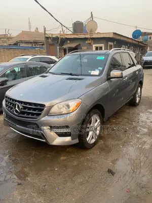 Mercedes-Benz M Class ML350 4MATIC 4dr SUV AWD (3.5L 6cyl 7A) 2015
