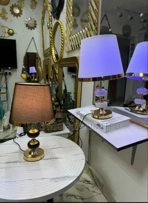 White Bedside Table Lamp for Livin Room and Console