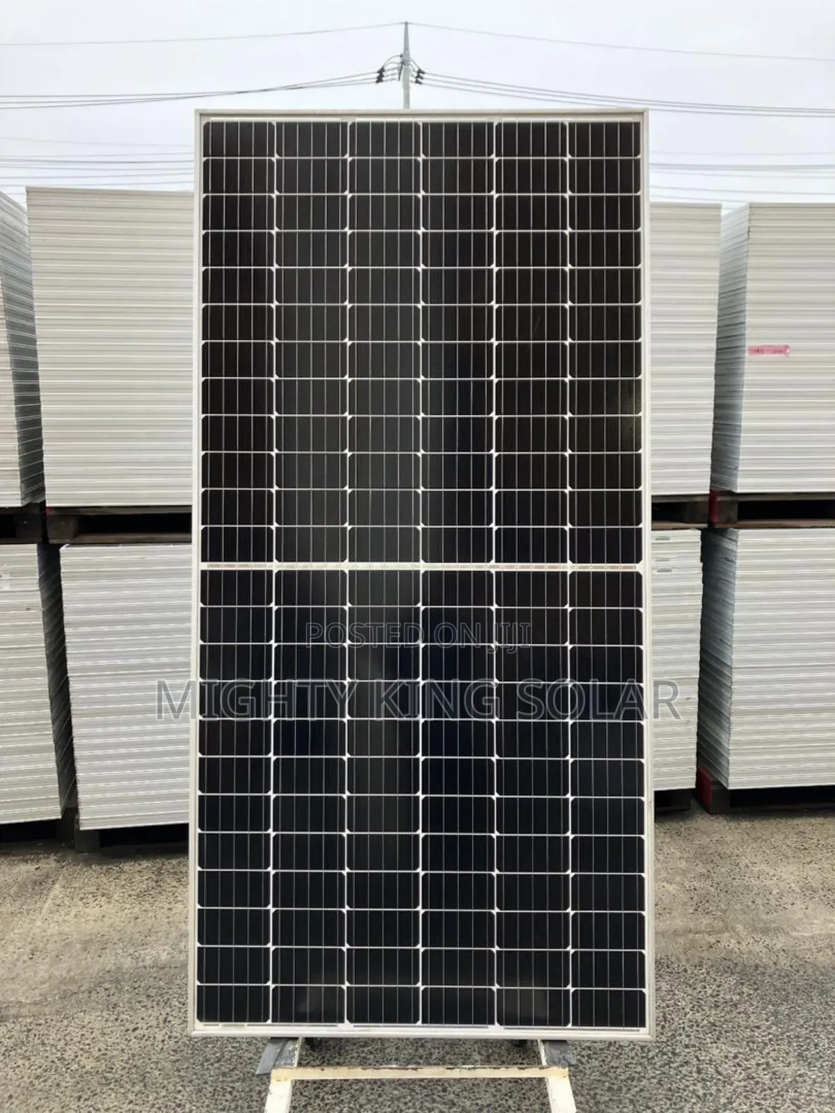 This Is Canadian Panel 450 Watts