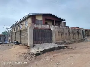 16bdrm House in Ile-Ito, Sabo, Atiba for sale