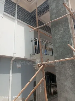 3bdrm Block of Flats in Greenville Estate, Ado / Ajah for rent