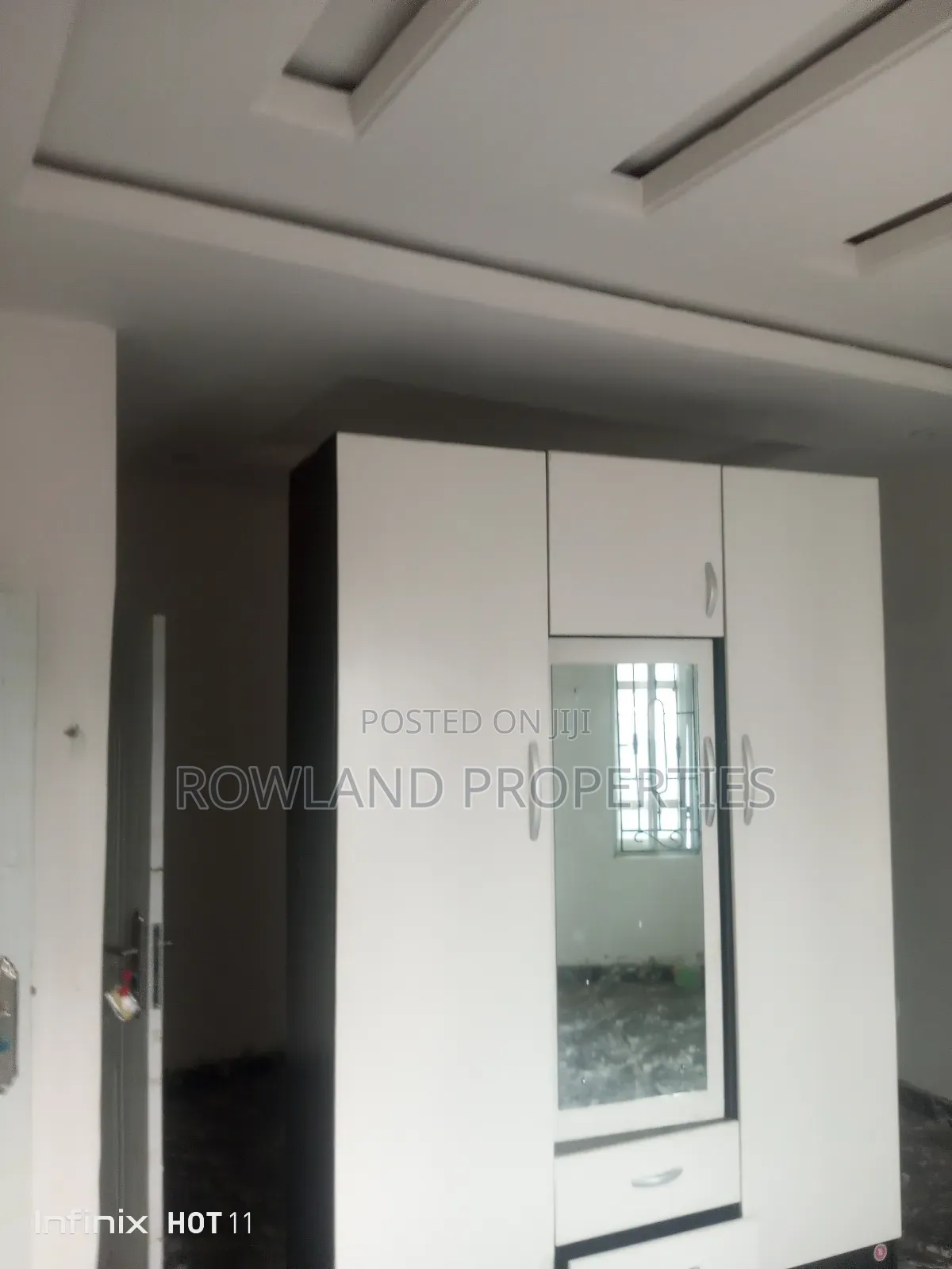 3bdrm Block of Flats in Greenville Estate, Ado / Ajah for rent