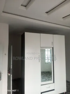 3bdrm Block of Flats in Greenville Estate, Ado / Ajah for rent