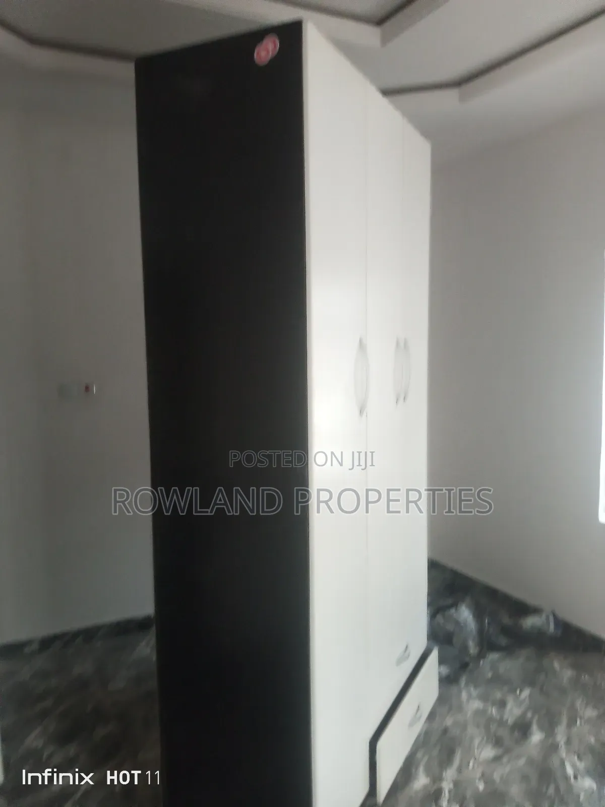 3bdrm Block of Flats in Greenville Estate, Ado / Ajah for rent