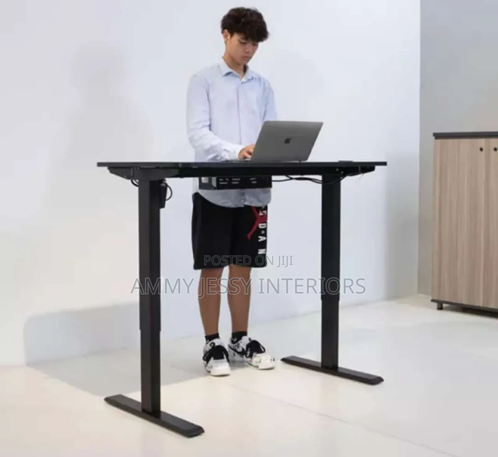 Standard Model Electric Table