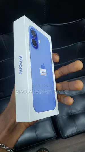 New Apple iPhone 16 128 GB Blue