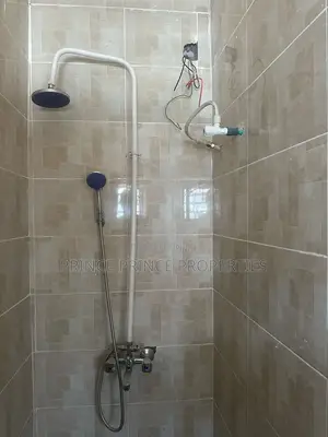 Furnished 2bdrm Block of Flats in Surulere for rent
