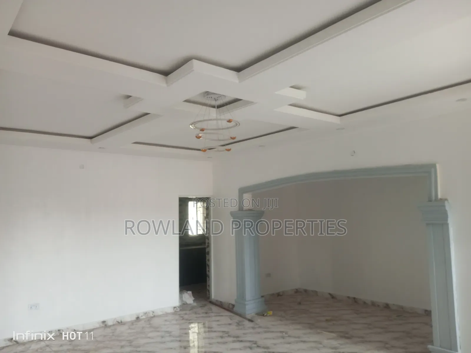 3bdrm Block of Flats in Greenville Estate, Ado / Ajah for rent