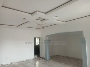 3bdrm Block of Flats in Greenville Estate, Ado / Ajah for rent