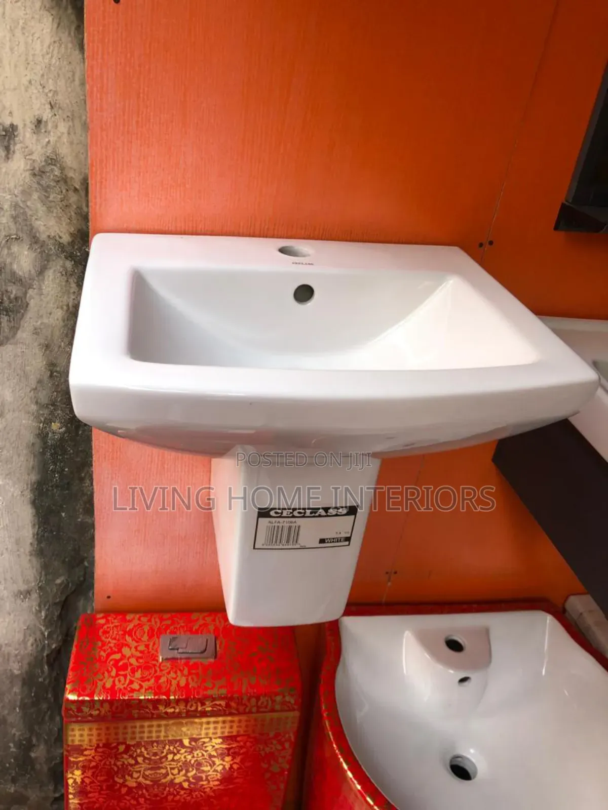 Wall Hung Wash Hand Basin