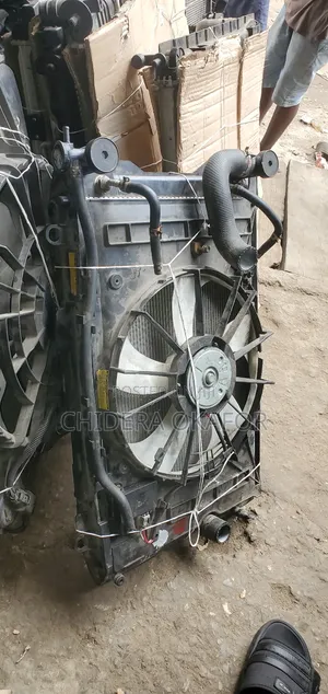 Radiator and Fan. For. Corolla. 012