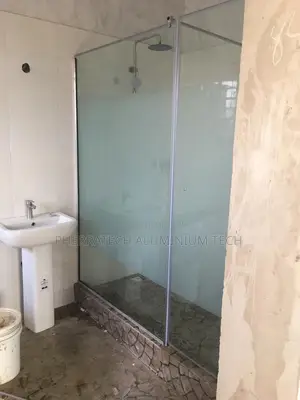 Cubicle Toilet Shower
