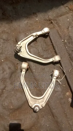 Upper Arms Control Maserati
