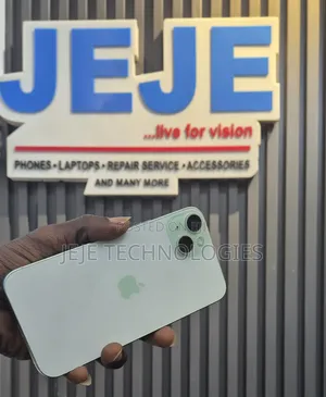 Apple iPhone 15 Plus 128 GB Green
