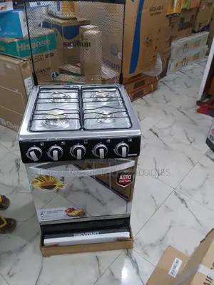 Skyrun Ignite Pro 4 Burner Gas Cooker GCS-4c/X