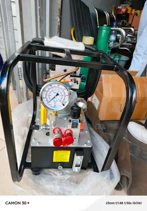 Enerpac Air Hydraulic Torque Wrench Pump
