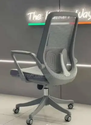 Ergonomic Swivel Office Chair