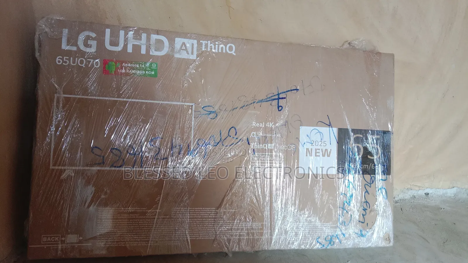 65 Inches. Uhd Processor Ai Tv