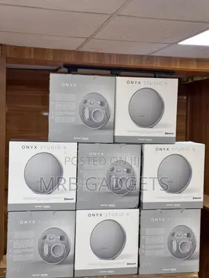 Brand New Onyx Studio 9