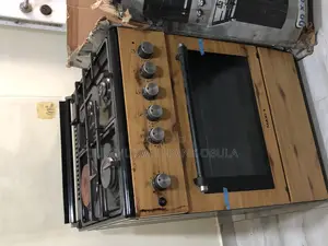 Barely Used Maxi 3 Burner Gas With One Electric Burner