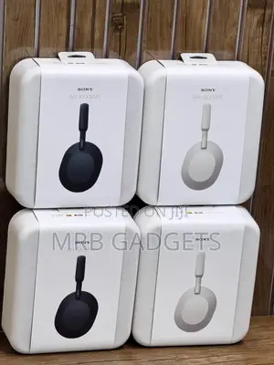 Brand New Sony Headset Xm5