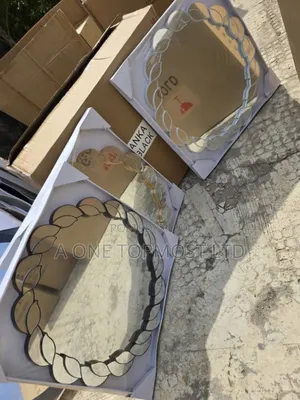 Leaf  Royal Mirror