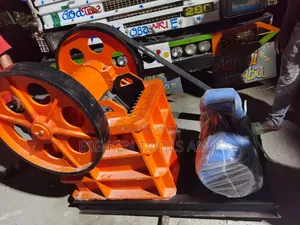 Pe 250 X 400 Stone/Rock Jaw Crusher Machine 5tons