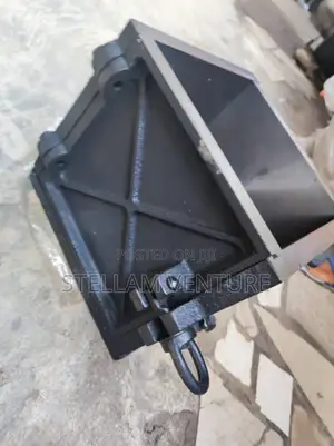 Iron Cube Mould