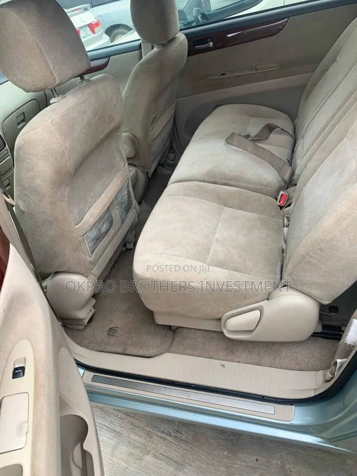 Toyota Ipsum 2001 Green