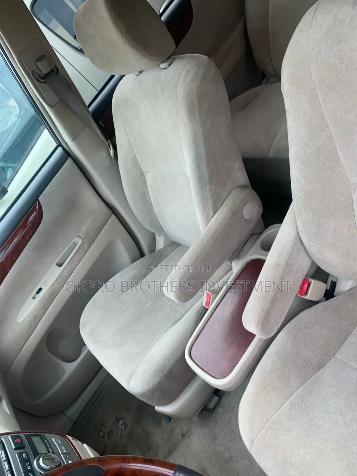 Toyota Ipsum 2001 Green