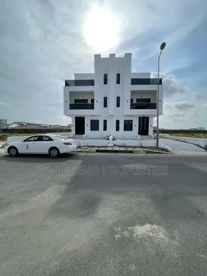 5bdrm Duplex in Ikate for sale