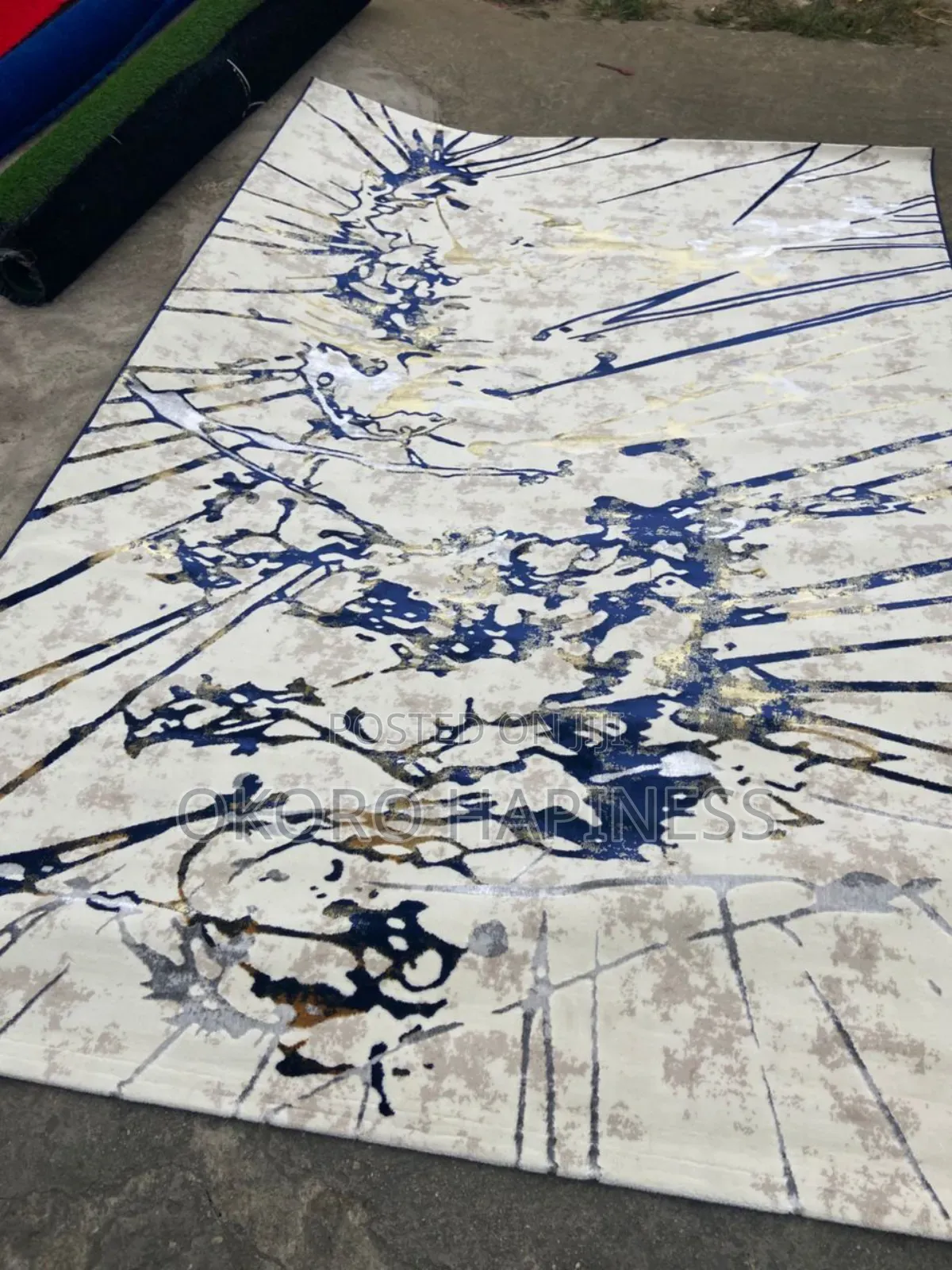 5x7 Center Rug