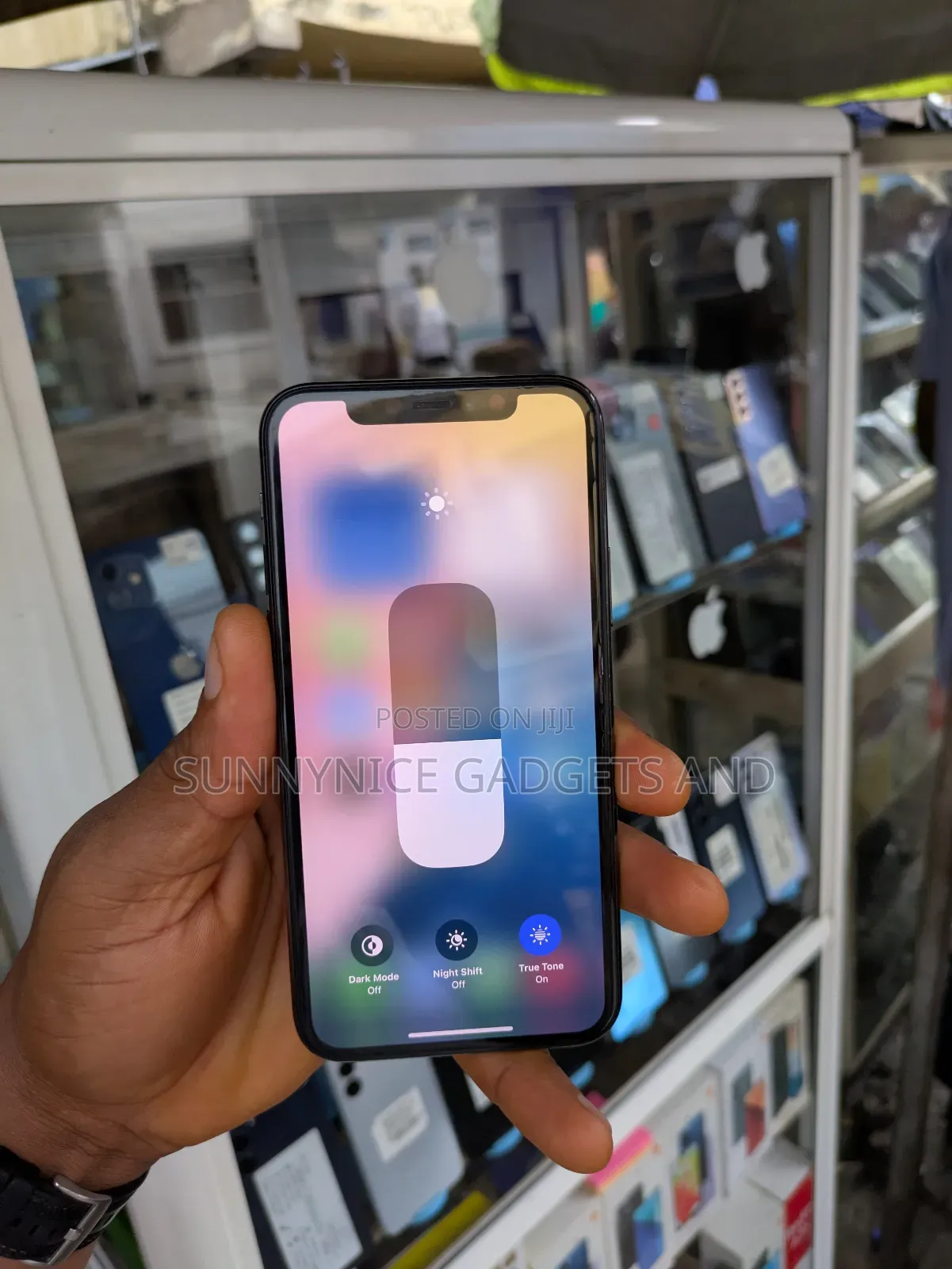 Apple iPhone 11 Pro 64 GB Gray
