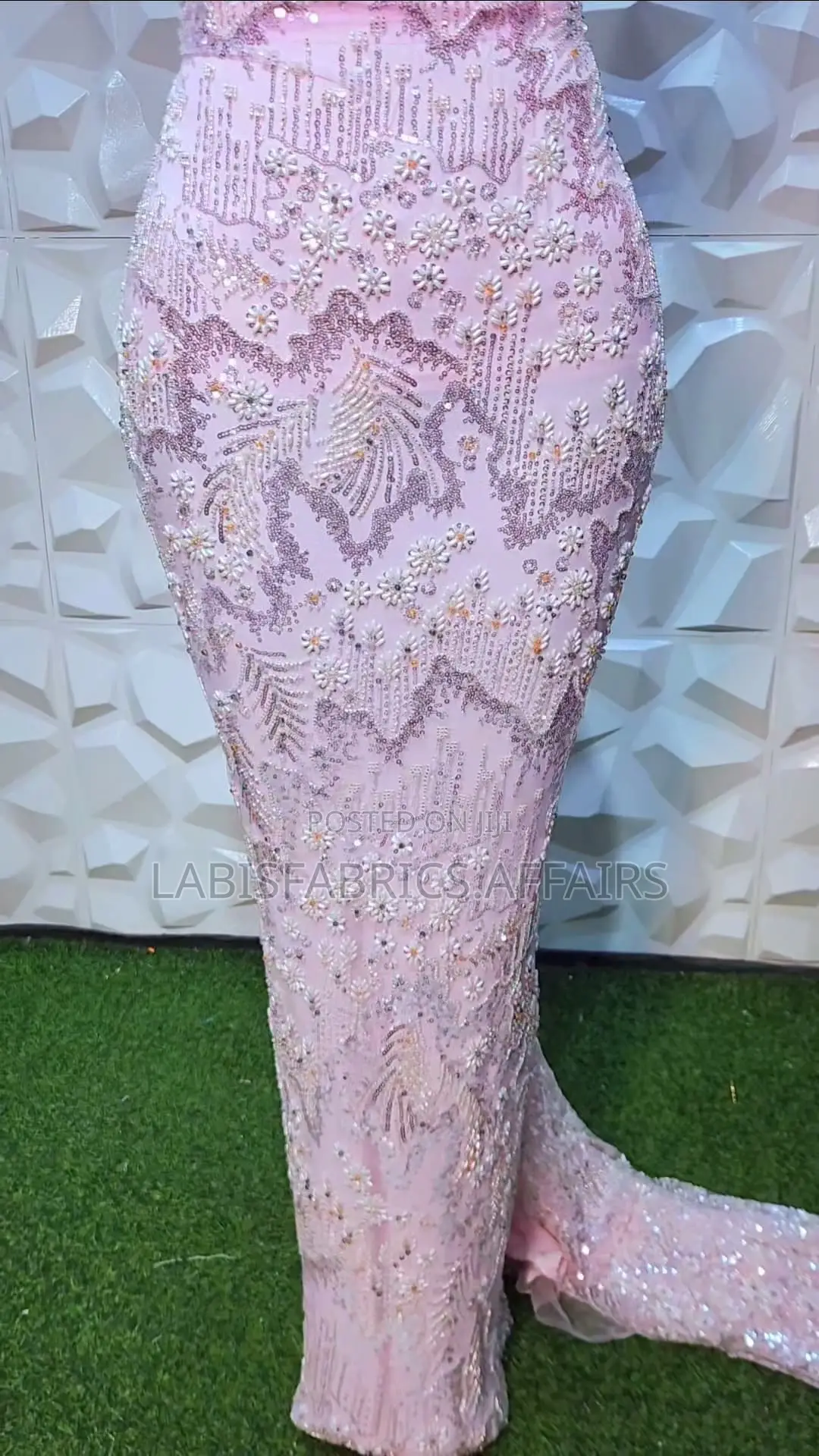 Geogeous Luxury Handbeaded