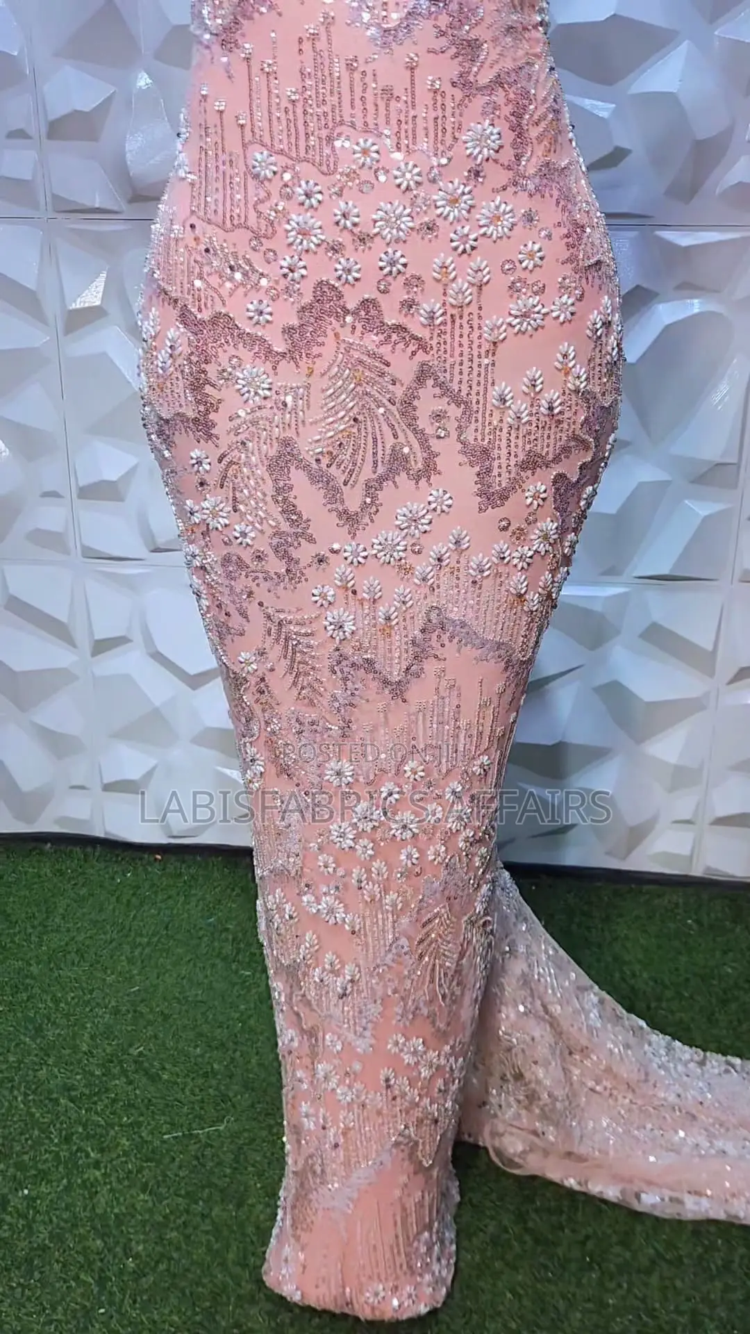 Geogeous Luxury Handbeaded