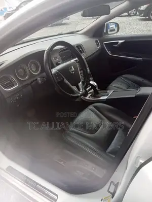 Volvo S60 T6 AWD 2013 White