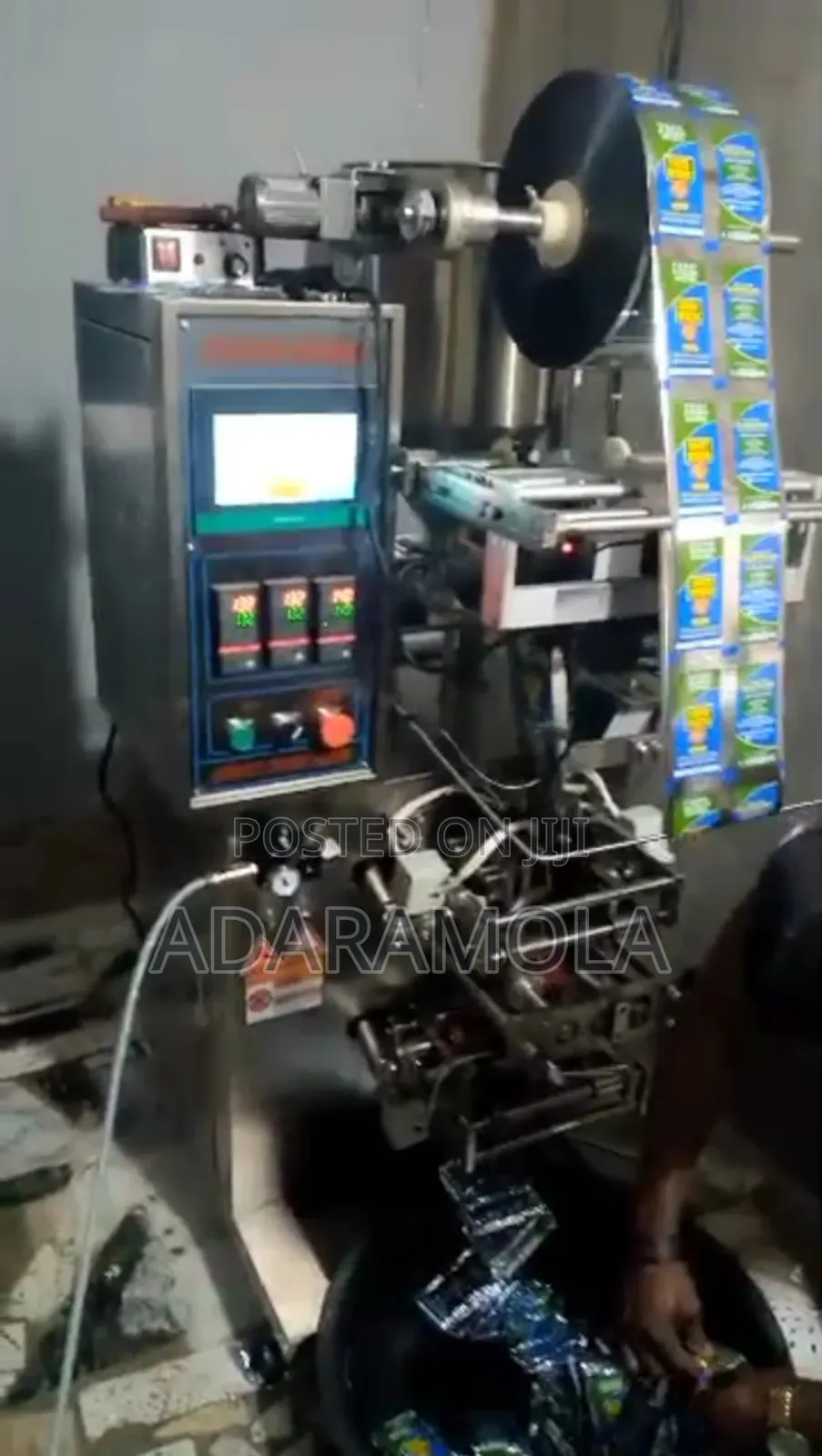 Liquid Packaging Sealing Machine