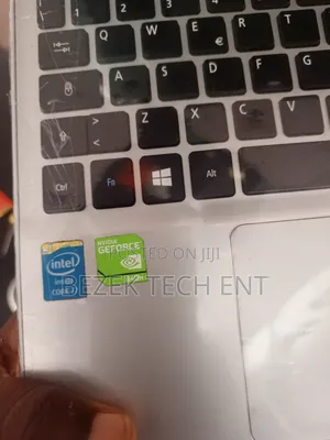 New Laptop Acer Aspire V3-531 8GB Intel Core I7 HDD+SSD 500GB