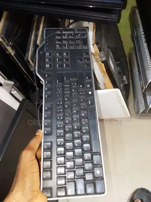 Working Perfectly Wire Keyboard