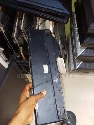 Working Perfectly Wire Keyboard